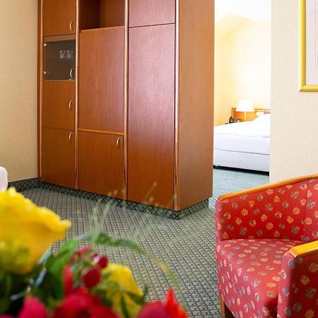 Victor'S Residenz-Hotel Gera Bagian luar foto